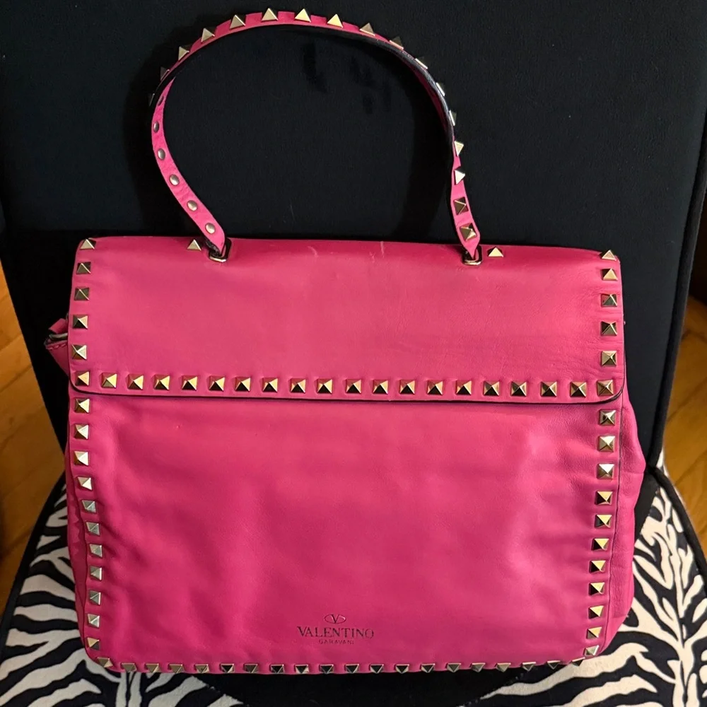 Valentino Garavani Gold & Pink Studded Handbag with Removable Crossbody Strap - Picture 2 of 16